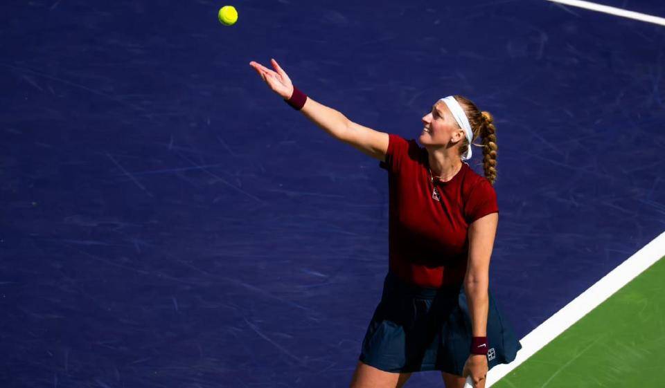 kaiyun-科维托娃重返赛场，最后时刻胜出首场状态出色，雄鹿观众沸腾！-kaiyun